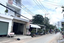 Bán Nhà Mặt Tiền Kinh Doanh Vị Trí Đỉnh 2 TẦNG 96m2_4.5x21m Gần UBND Trường Thọ Thủ Đức Chỉ 11 Tỷ